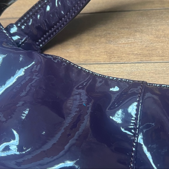 Agnes B vinyl hobo type bag - Picture 3 of 5